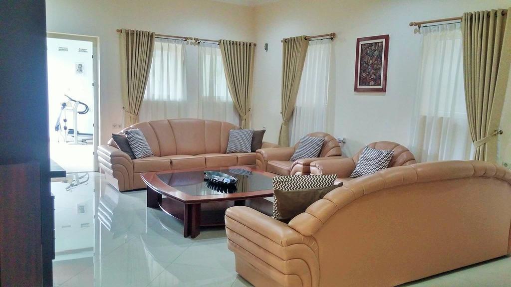 Villa Rumah Ibu Dago Bandung Ngoại thất bức ảnh
