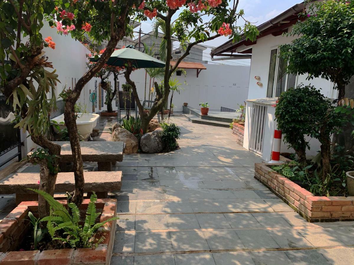 Villa Rumah Ibu Dago Bandung Ngoại thất bức ảnh
